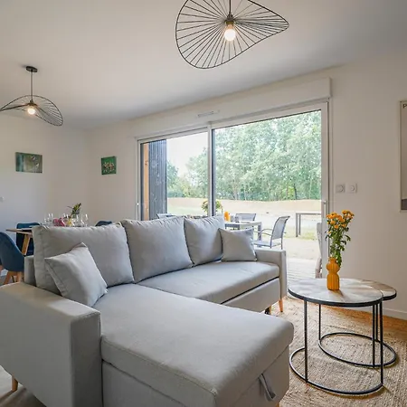 N°20, Piscine Commune, 3 Holiday home *